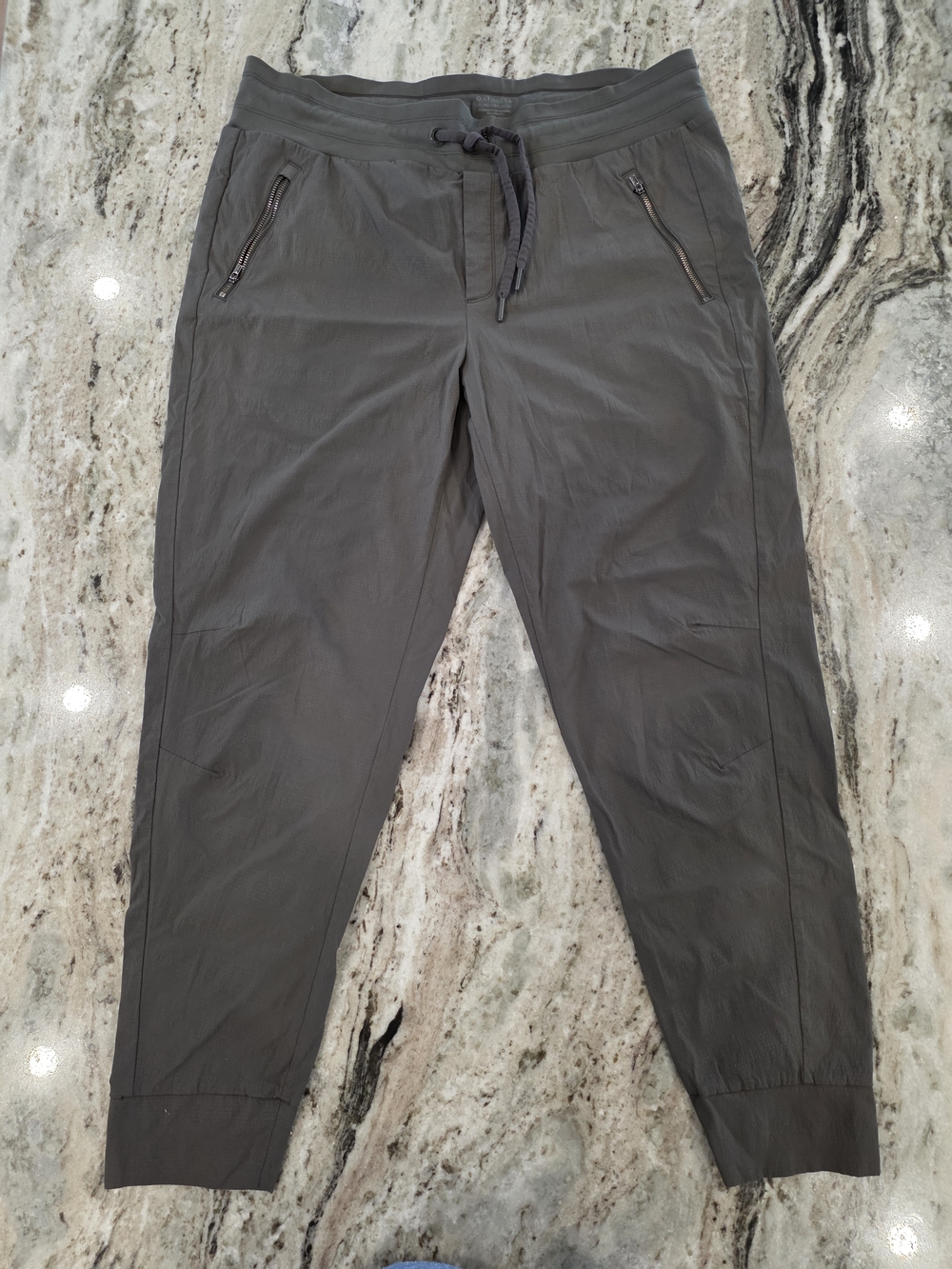 Athleta Women's Trekkie North Mountain Gray Jogger W/Drawstring Size 16T.